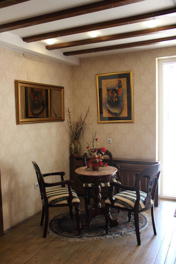 Villa Alexander สโกเปีย ภายนอก รูปภาพ